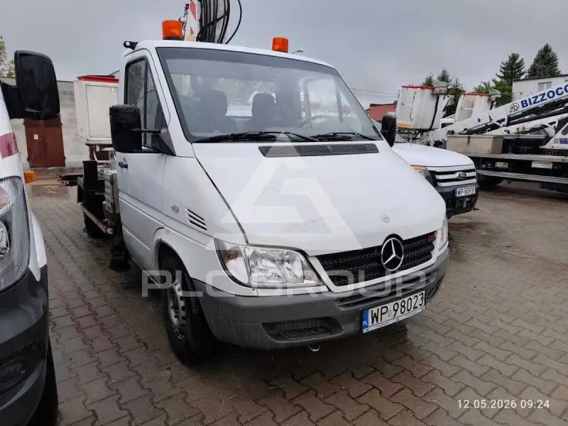 2004 Mercedes Benz Sprinter