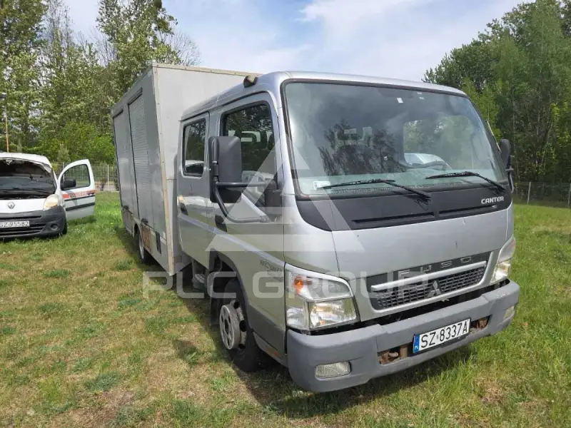 2010 Mitsubishi FUSO