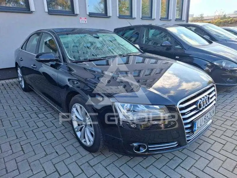 2013 Audi A8