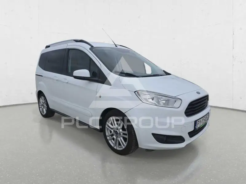 2017 Ford Tourneo