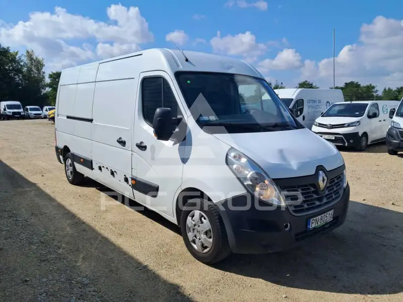 2017 Renault Master