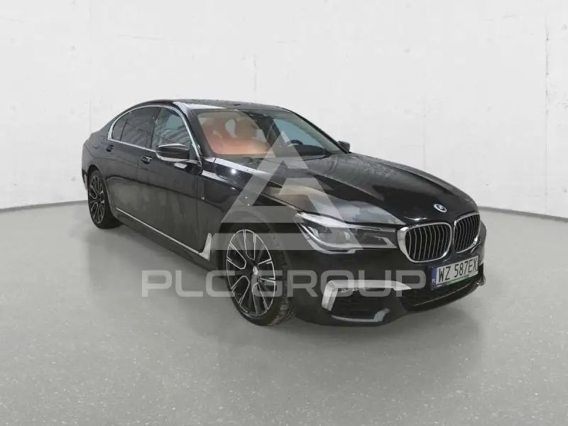 2018 BMW 750
