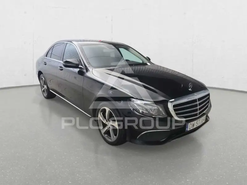 2018 Mercedes Benz E 220