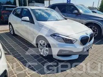 2020 BMW 118
