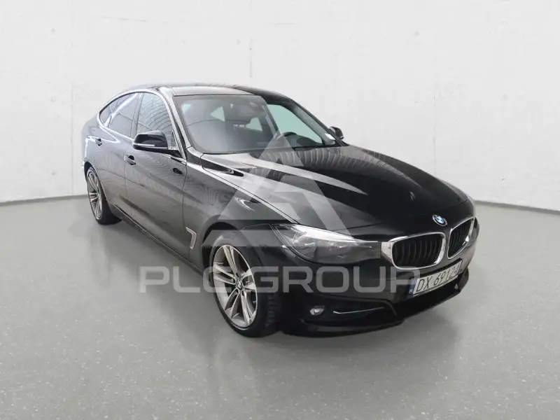 2020 BMW 320
