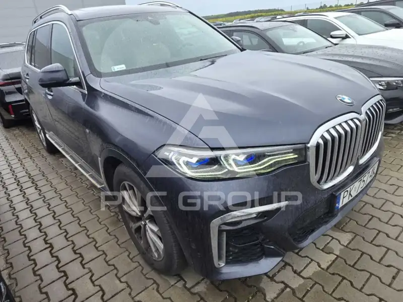 2020 BMW X7