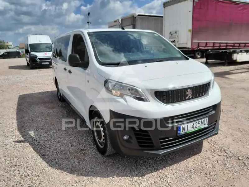 2021 Peugeot Traveller