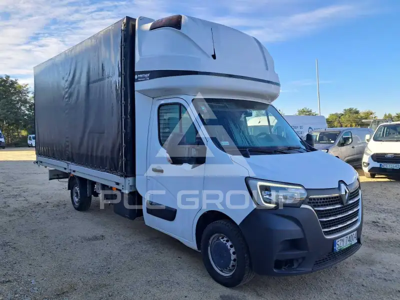 2021 Renault Master