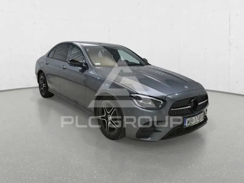 2022 Mercedes Benz E 220