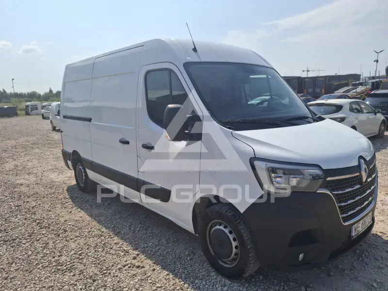 2022 Renault Master