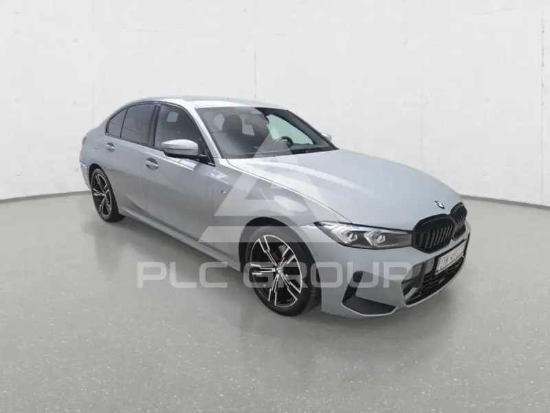 2023 BMW 320