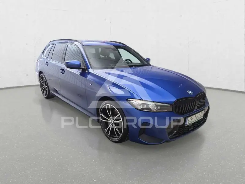 2023 BMW 320