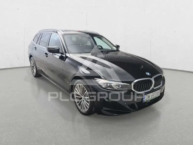 2023 BMW 320