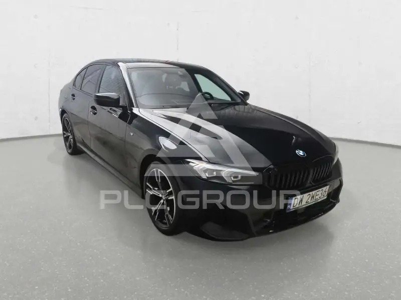 2023 BMW 320