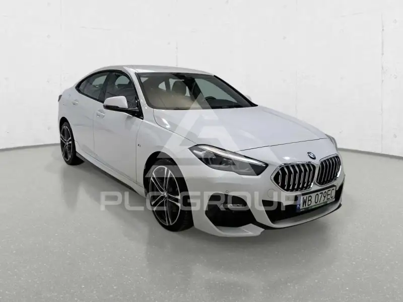 2023 BMW 218
