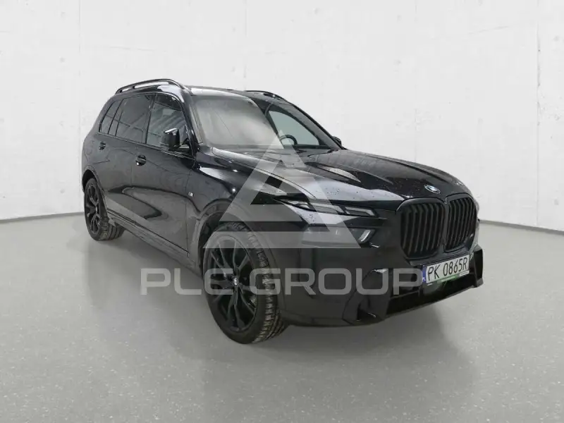 2023 BMW X7