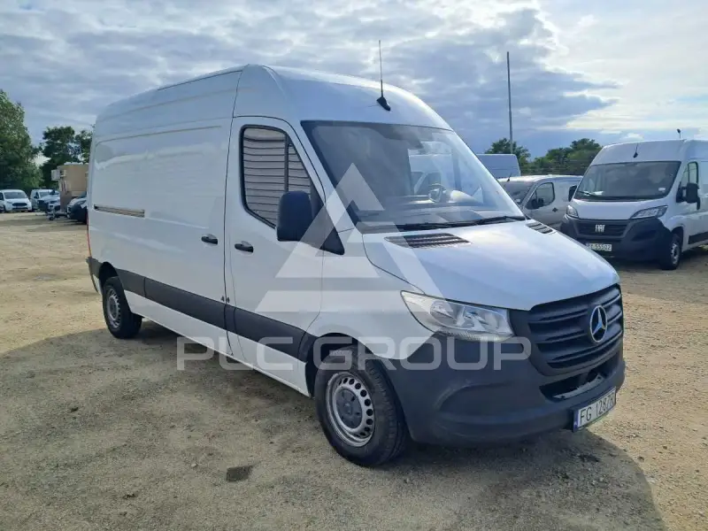 2023 Mercedes Benz Sprinter