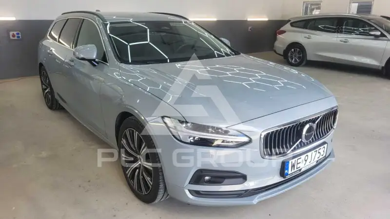 2023 Volvo V90