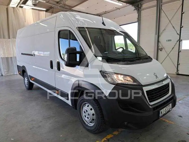 2023 Peugeot Boxer