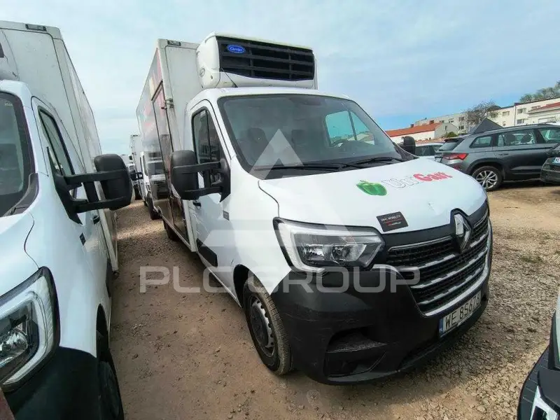 2023 Renault Master