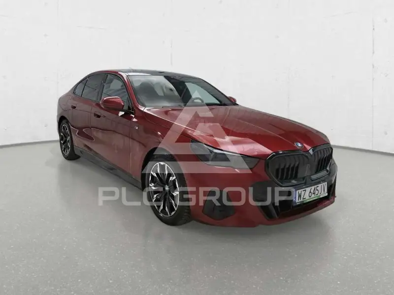 2024 BMW 520