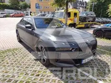 2024 BMW 740