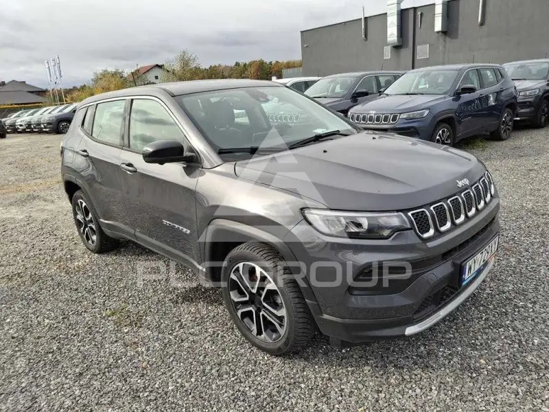 2024 Jeep COMPASS