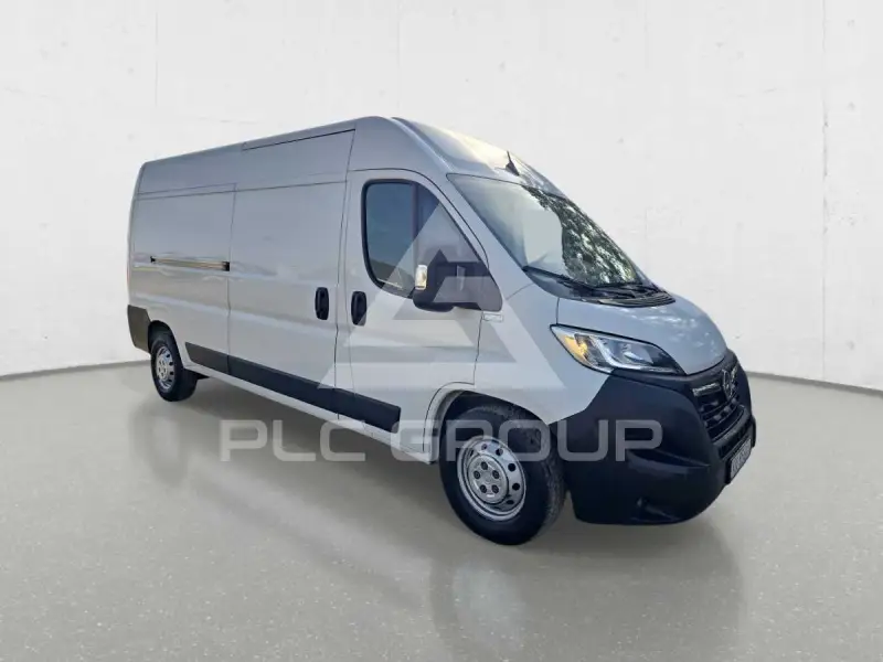 2024 Opel Movano