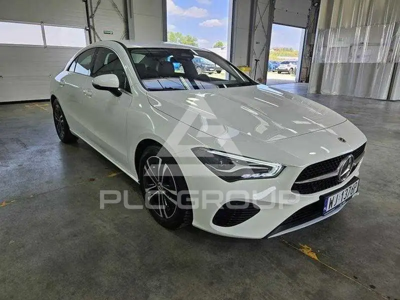 2025 Mercedes Benz CLA 200