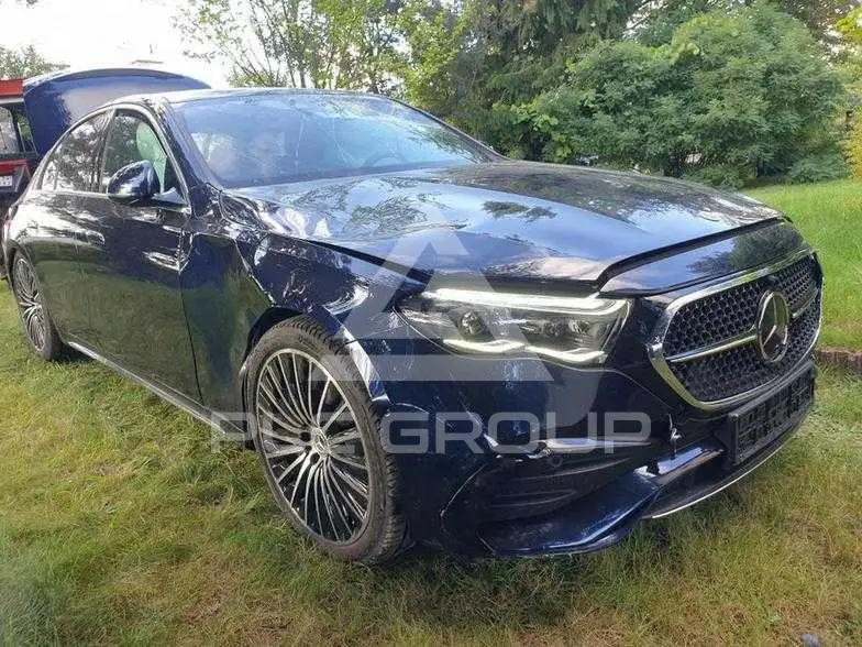 2025 Mercedes Benz E 220