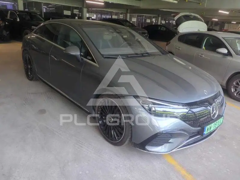 2025 Mercedes Benz EQE