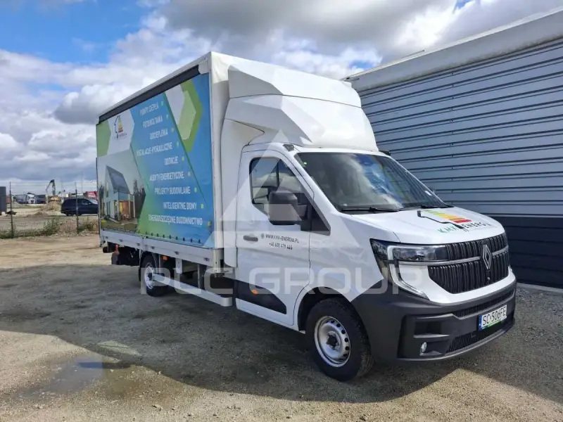 2025 Renault Master