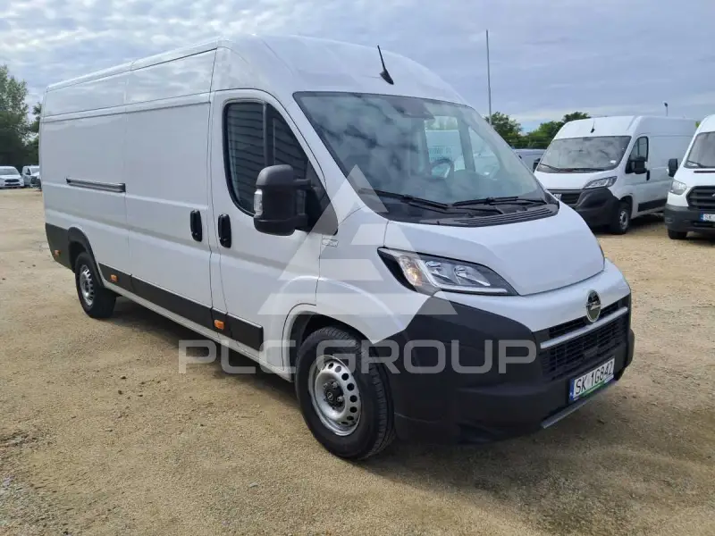 2025 Opel Movano