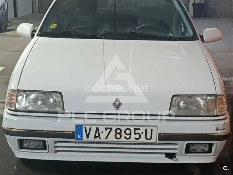 1990 Renault R19