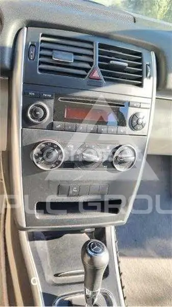 1991 Mercedes Benz 200