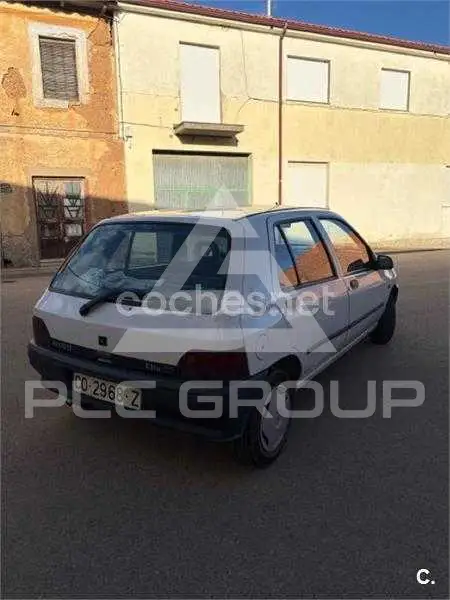 1991 Renault Clio