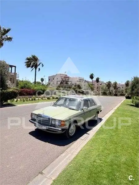 1993 Mercedes Benz 200