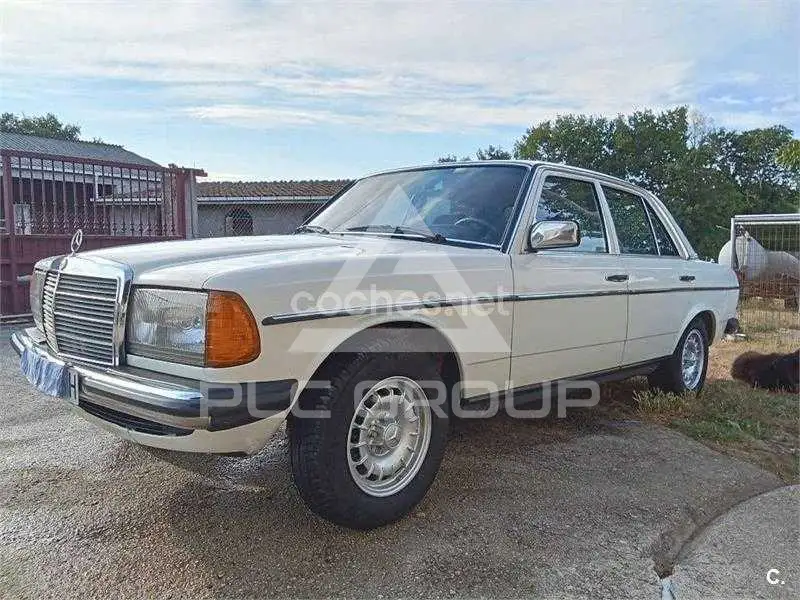 1993 Mercedes Benz E-Class
