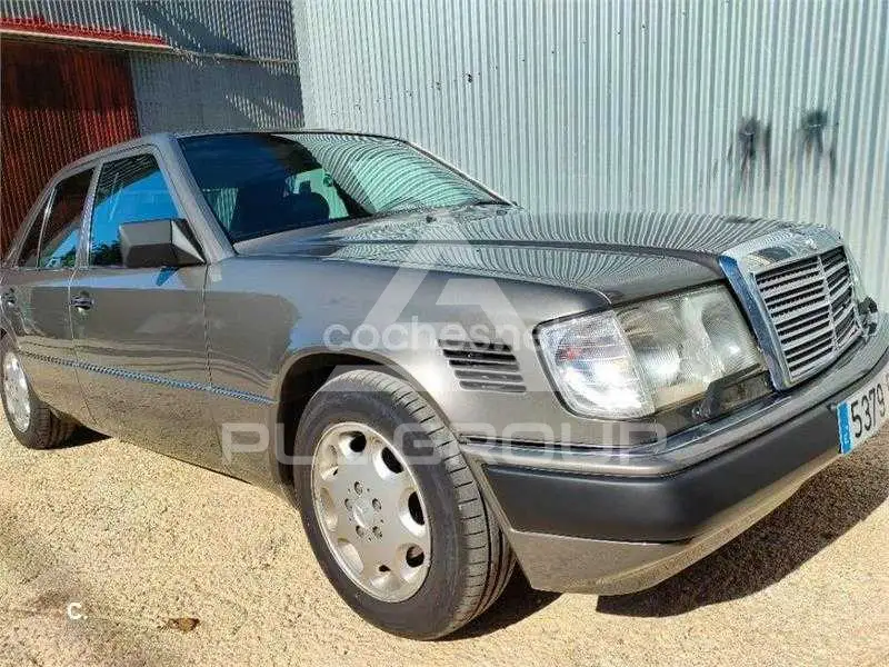 1993 Mercedes Benz E-Class