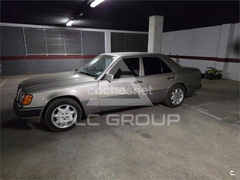 1993 Mercedes Benz E-Class