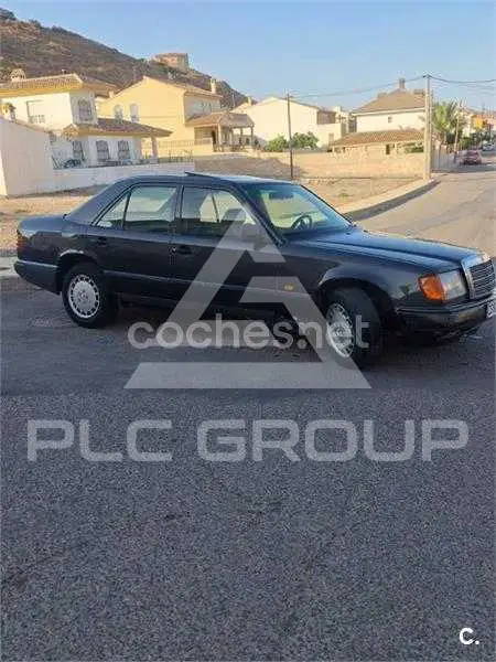 1993 Mercedes Benz E-Class