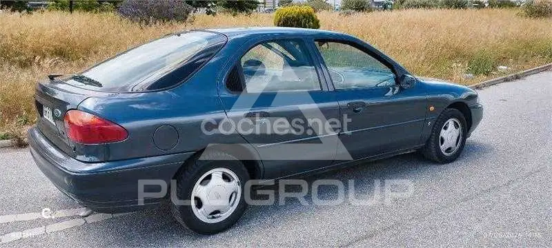 1993 Ford Mondeo