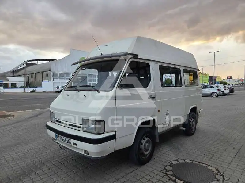 1994 Nissan Trade