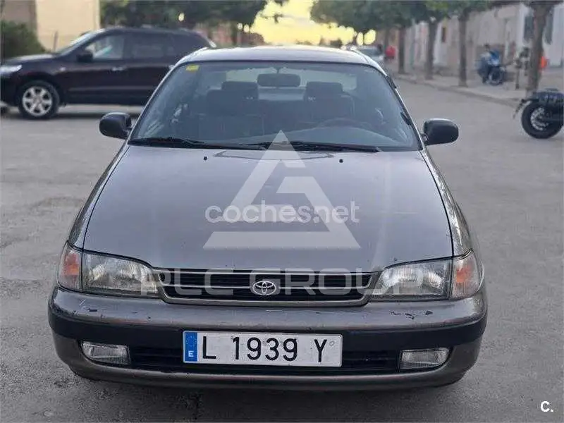 1994 Toyota Carina