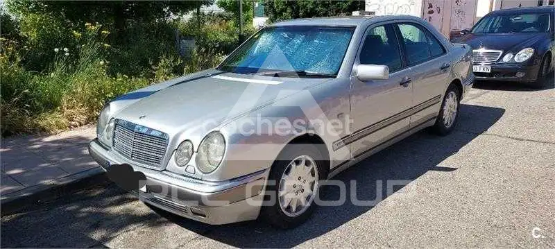 1995 Mercedes Benz E-Class