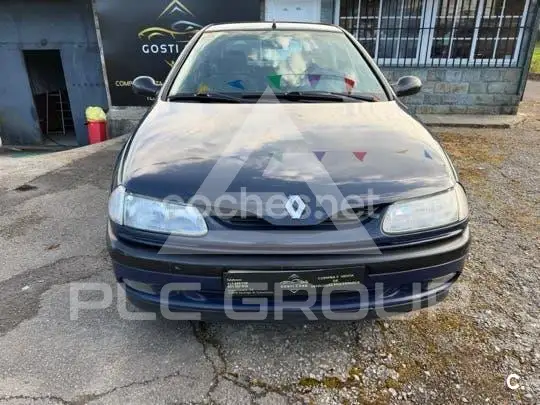 1995 Renault Laguna