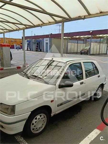 1995 Renault Clio