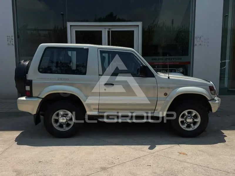 1996 Mitsubishi MONTERO
