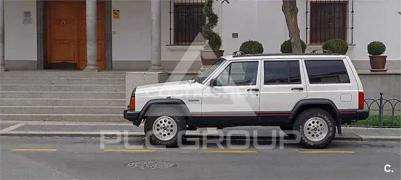 1996 Jeep CHEROKEE