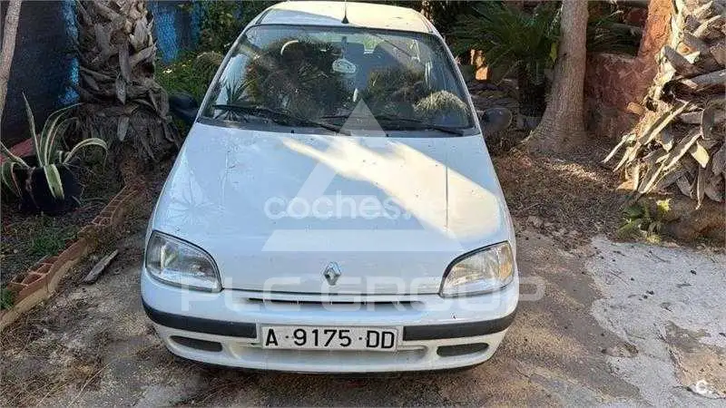 1997 Renault Clio